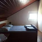 Apartman Lucija *